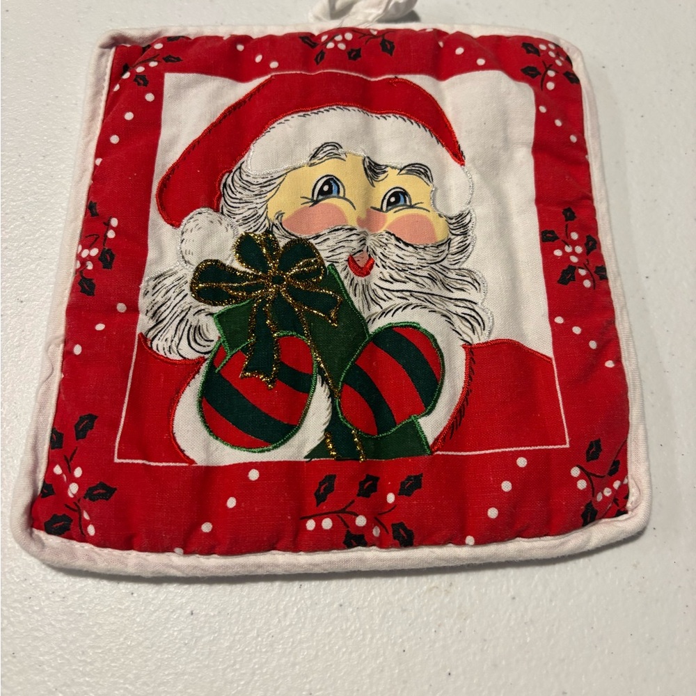 Vintage Festive Santa Claus Pot Holder - Red and White